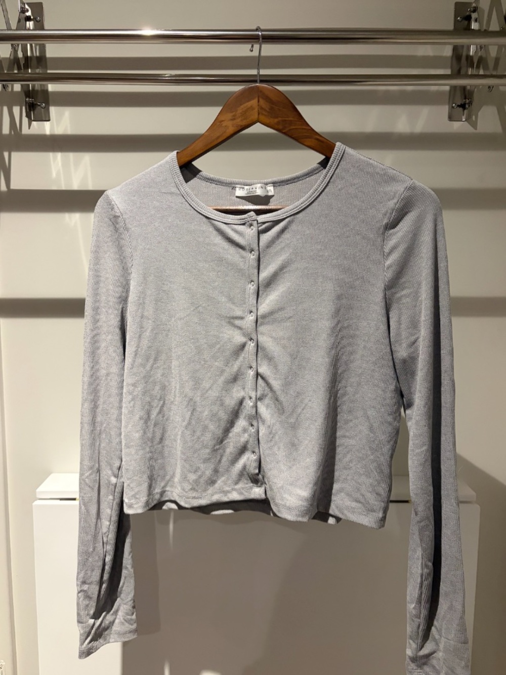 Rose + Vine Grey Ribbed Button Front Top Size L-XL